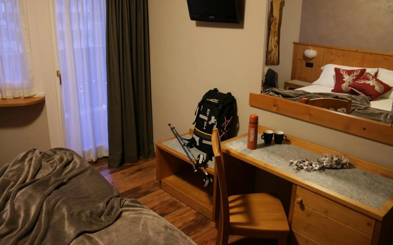 Hotel Larice Bianco Bormio 3*,  Italia